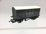 Hornby R470 OO Gauge LMS Cattle Wagon 23716