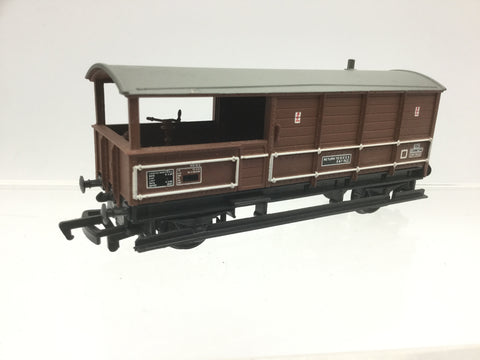 Bachmann 33-302 OO Gauge 20t Toad Brake Van S&T Dept Brown