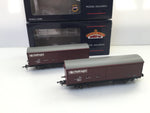 Bachmann 38-121 OO Gauge Railfreight VAA Sliding Door Van x2