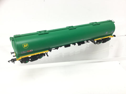 Bachmann 38-111 OO Gauge TEA 100t Bogie Tank Wagon BP