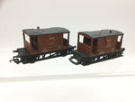 Hornby R016 OO Gauge BR Standard Brake Van B952698 x2