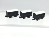Graham Farish NR26W N Gauge GWR Cattle Vans Triple Pack