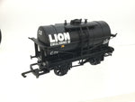 Hornby R6052 OO Gauge 12t Tank Wagon 'Lion Emulsions'