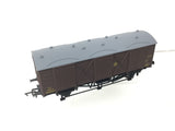 Dapol B737 OO Gauge GWR Fruit Van 2881