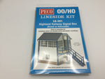 Peco LK-201 OO Gauge Highland Railway Signal Box Kit