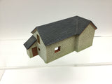 Hornby R8785 OO Gauge Farm Tractor/Plough Shed