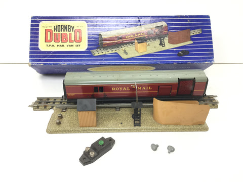 Hornby Dublo 32099 OO Gauge 3 Rail TPO Mail Van Set