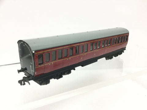 Hornby Dublo 32092 OO Gauge Maroon Suburban Coach 3 Rail