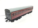 Hornby Dublo 32092 OO Gauge Maroon Suburban Coach 3 Rail