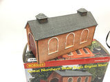 Hornby R9637 OO Gauge Great Northern Skale Regis Engine Shed