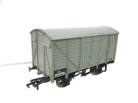 Bachmann 37-731 OO Gauge GWR 12T Ventilated Van BR Grey (Early) W133980