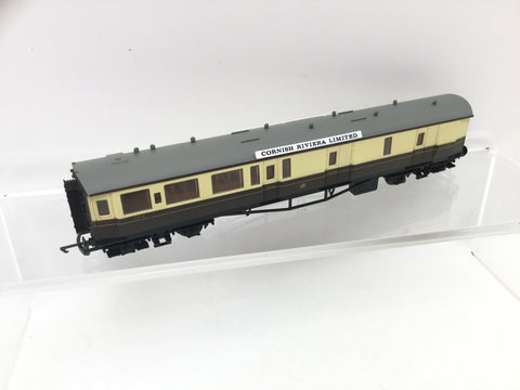 Airfix 54209 OO Gauge GWR Centenary Brake Coach Chocolate/Cream 4575