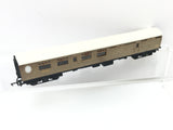 Hornby R938 OO Gauge LNER Teak Thompson Brake Coach 1870