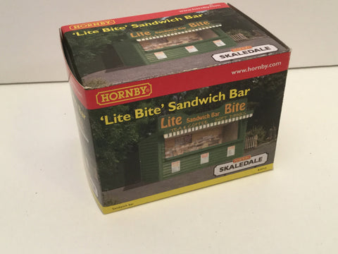 Hornby R9715 OO Gauge Lite Bite Sandwich Bar