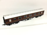 Hornby R4230 OO Gauge LMS Stanier Corridor 1st Coach 1043 (L1)
