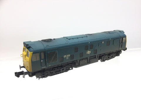 Graham Farish 371-088 N Gauge BR Blue Class 25231 Weathered