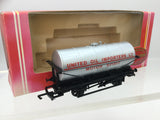 Hornby R6012 OO Gauge 20t Tank Wagon United Oil Importers