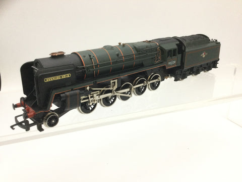 Hornby R373 OO Gauge BR Green Class 9F 92220 Evening Star