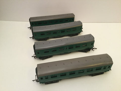 Triang R22 OO Gauge 7" Coach BR Green x4