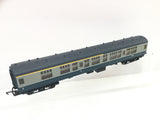 Hornby R4110A OO Gauge BR Blue/Grey Mk1 Corr Comp Coach W16201
