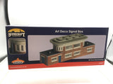 Bachmann 44-064 OO Gauge Art Deco Signal Box