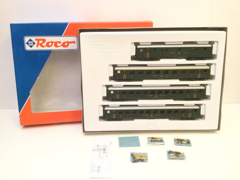 Roco 44065 HO Gauge SBB CFF Personenwagen x4 Set