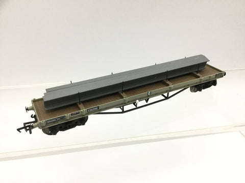 Bachmann 33-928B OO Gauge BR Bolster Wagon B944165