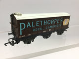 Hornby R6158 OO Gauge 6 Wheel Closed Van Palethorpes Sausages