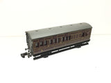 Graham Farish 671 N Gauge LMS Maroon 4 Wheel Coach