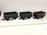 Hornby R009/R204 OO Gauge 7 Plank Wagon Ocean x3