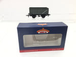 Bachmann 37-250F OO Gauge BR 16T Mineral Wagon B27871