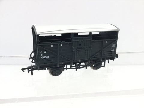Bachmann 37-711 OO Gauge GWR Cattle Wagon 106881