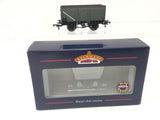 Bachmann 37-450A OO Gauge Slope Sided Steel Mineral Wagon B11532