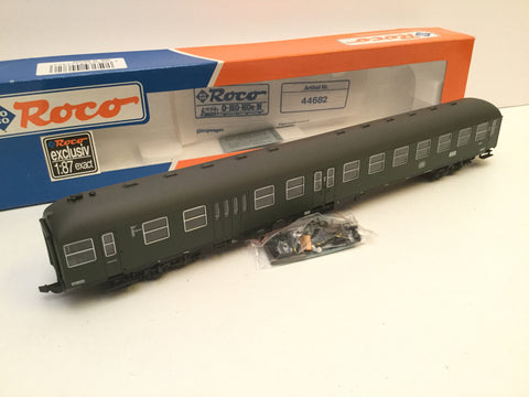 Roco 44682 HO Gauge DB Personenwagen