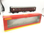 Hornby R4235 OO Gauge LMS Stanier Corr 3rd Coach M1668M