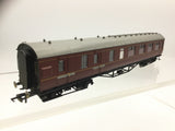 Hornby R4236A OO Gauge LMS Stanier Brake 3rd Coach M5842M