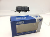 Dapol 4F-051-005 OO Gauge 5 Plank Wagon Renwick & Wilton, Torquay