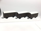 Hornby R6883 OO Gauge Set of 3 GWR Horse Box Wagons