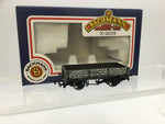 Bachmann 33-451 OO Gauge 3 Plank Wagon James Carter