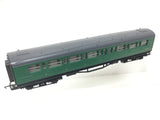 Hornby R437 OO Gauge BR Green Maunsell Composite Coach S5162S