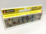 Noch 15926 HO/OO Gauge Christmas Market Figures/Accessories