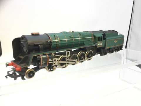 Hornby R065 OO Gauge BR Green Class 9F 92220 Evening Star