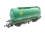 Hornby R001 OO Gauge TTA Tank Wagon BP BPO60194