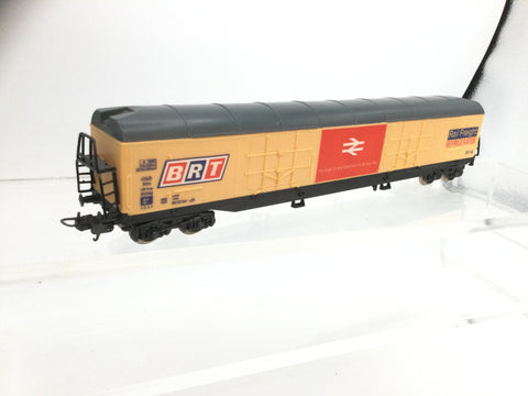 Lima 3204 HO Gauge Bogie Sliding Door Van BRT
