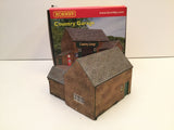 Hornby R9650 OO Gauge Country Garage