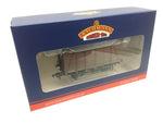 Bachmann 38-082D OO Gauge SR 12T 2+2 Planked Ventilated Van BR Bauxite (Early) [W]