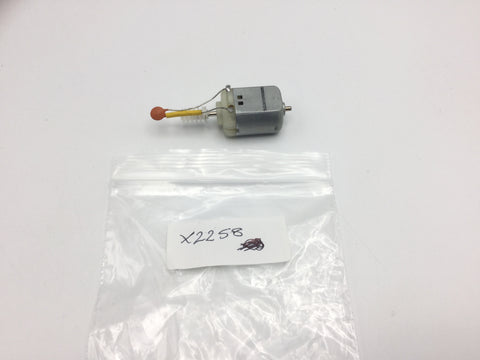 Hornby X2258 OO Gauge 0-4-0 Can Motor and Worm