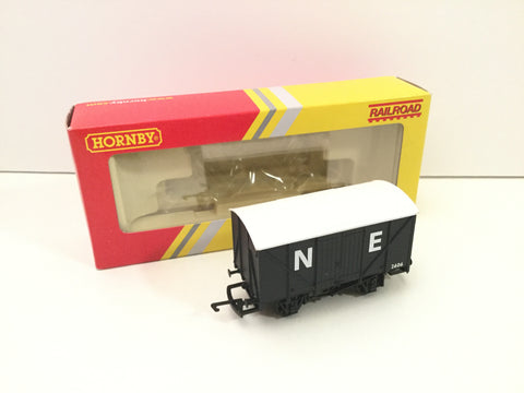 Hornby R6422 OO Gauge 12t Vent Van NE 2606