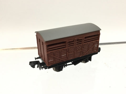 Graham Farish 373-251A N Gauge BR Brown 10t Cattle Wagon B891419