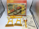Triang/Hornby R675 OO Gauge Freightliner Depot Crane